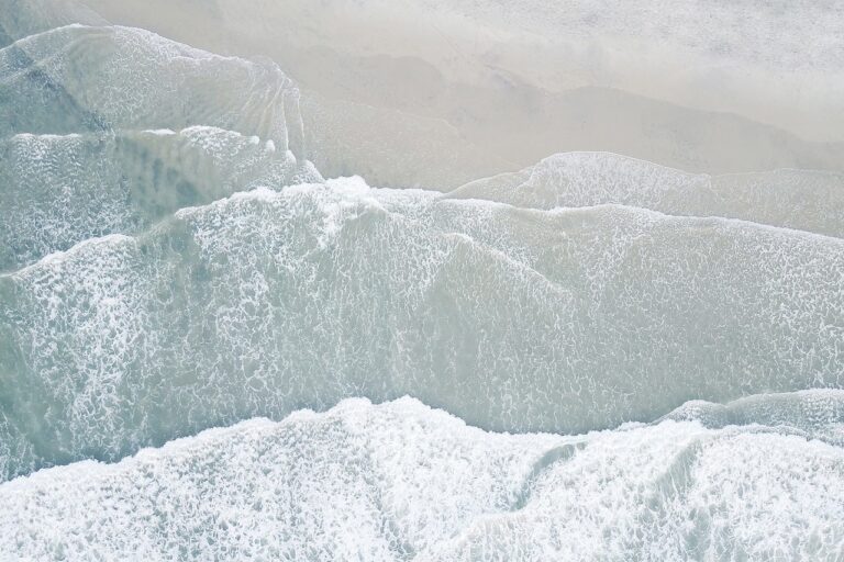 Embrace the Beauty of Noosa throughout your Interiors