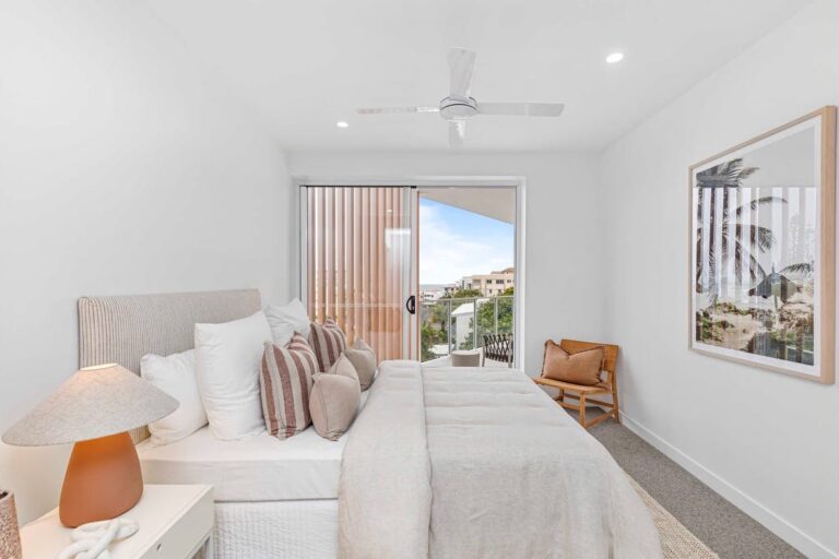 Moreton Parade Kings Beach