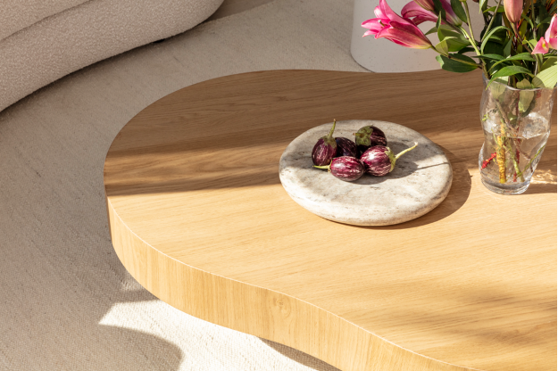 10 Ways to Style a Coffee Table